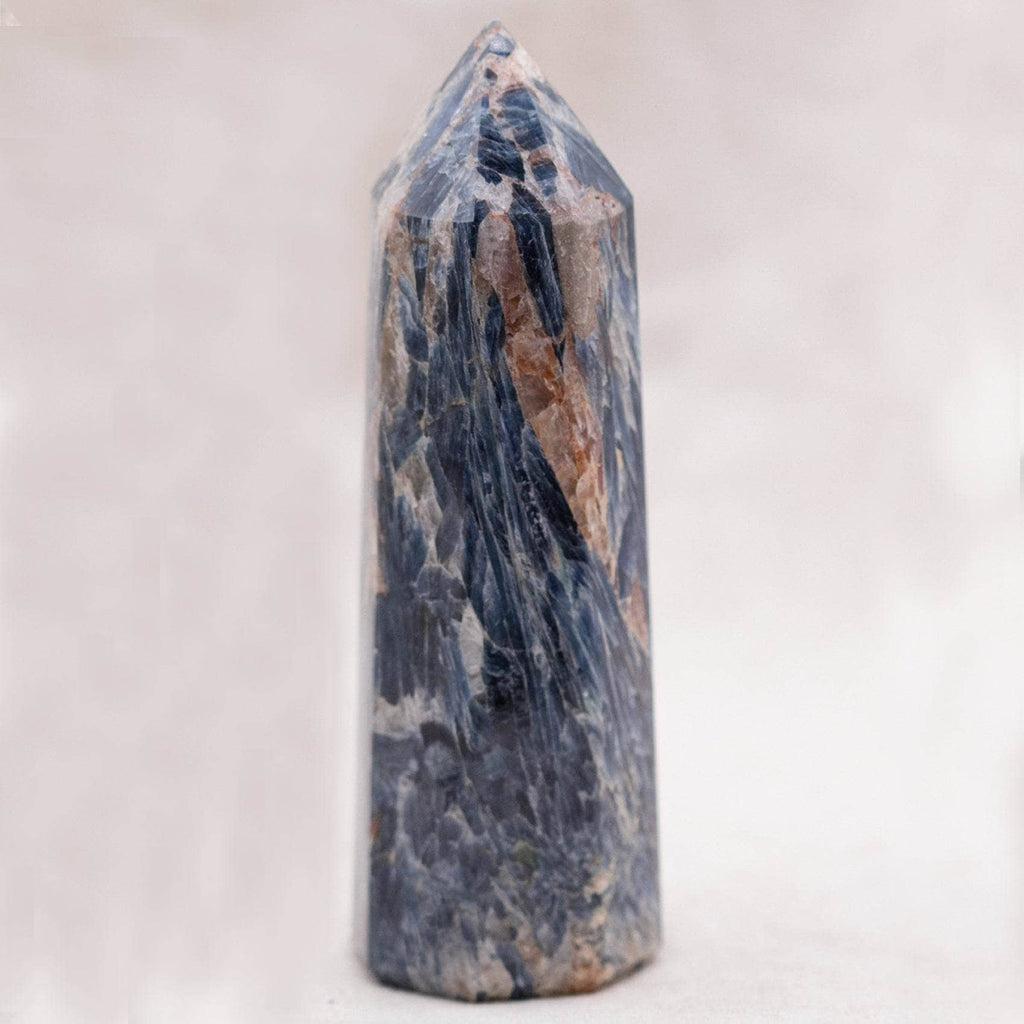 Kyanite Freeform Tower
