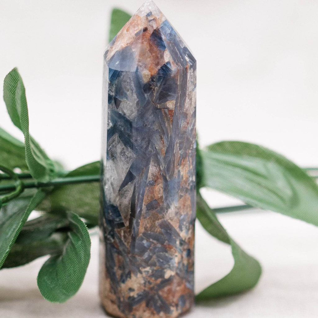 Kyanite Freeform Tower
