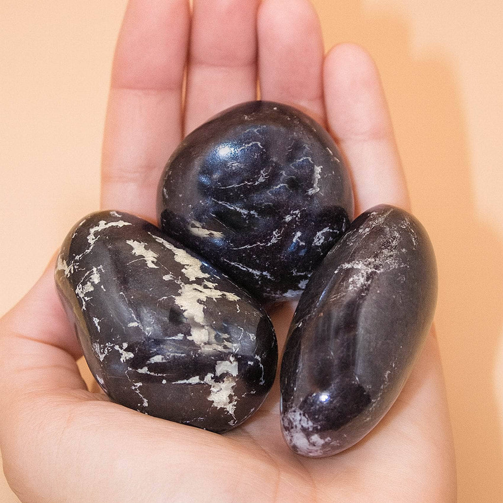 Covellite Palm Stone