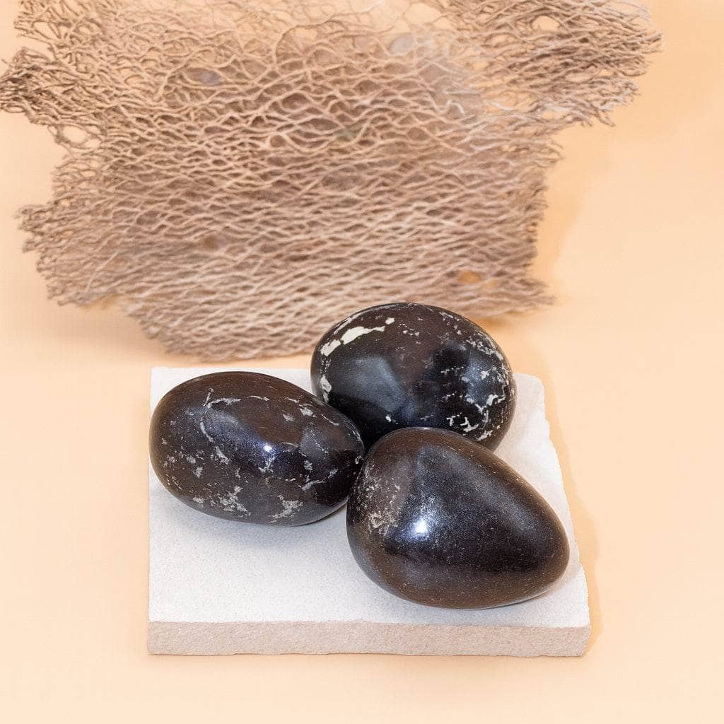 Covellite Palm Stone