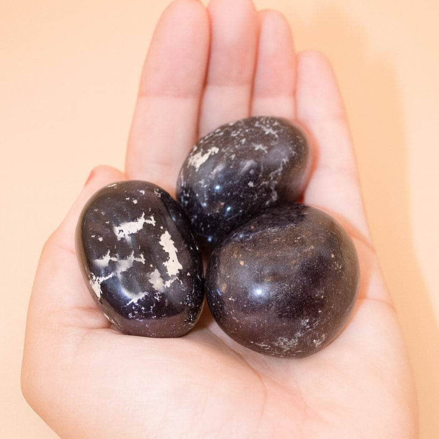 Covellite Palm Stone