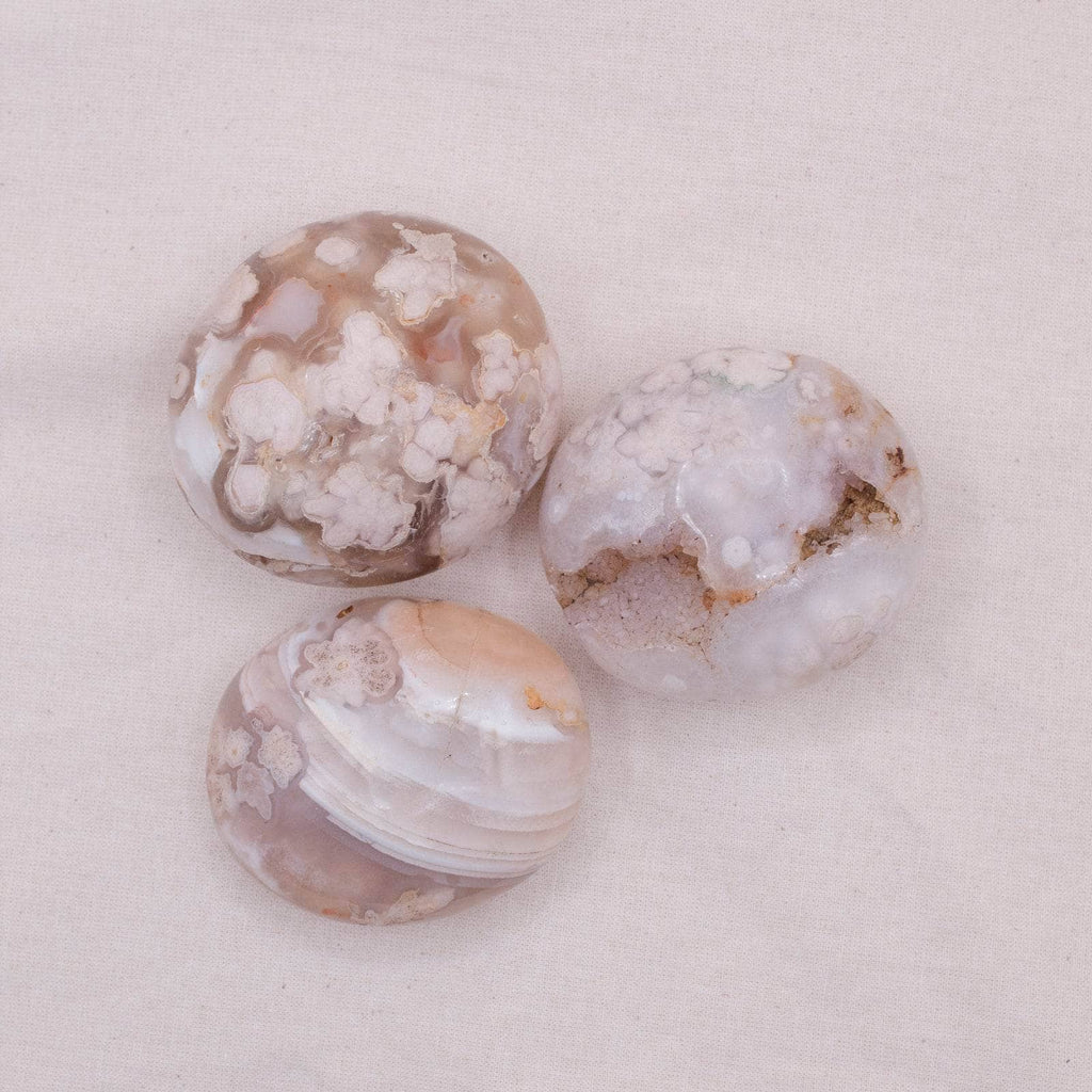 Flower Agate Palm Stone