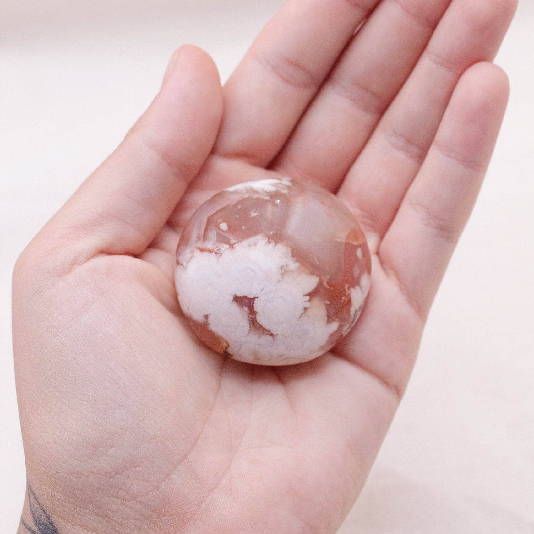 Flower Agate Palm Stone
